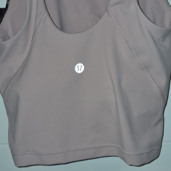 ALIGN TANK SIZE 0 - Picture 9 of 10